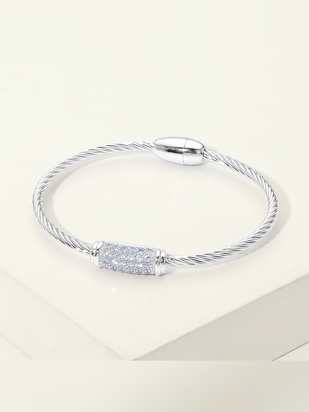14K Gold Plated CZ Pave Bar Accent Twisted Cable Magnetic Bangle Bracelet